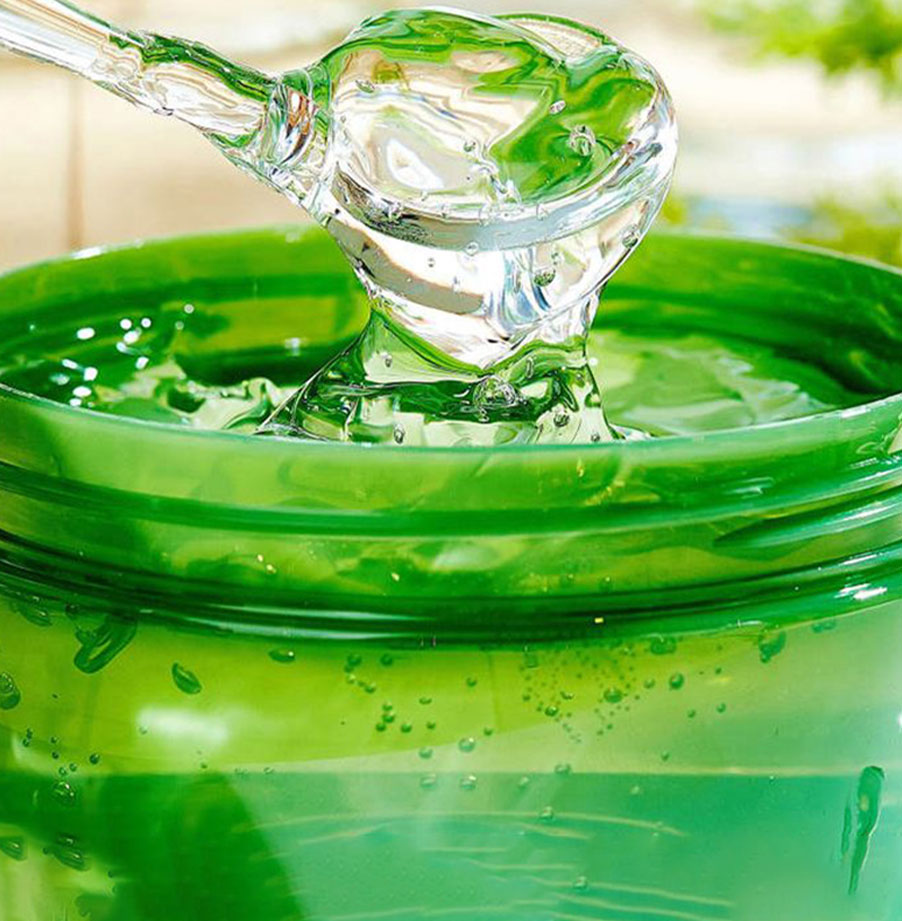 Natural Smoothing Moisturizing Aloe Vera Gel